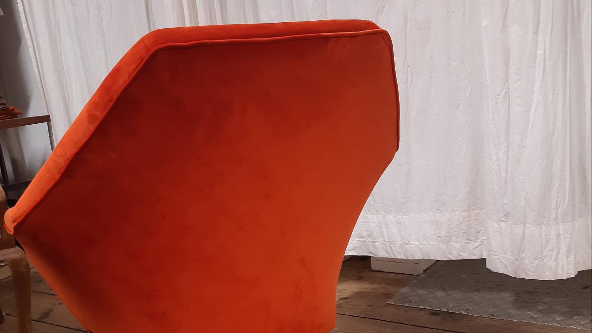 P32 Lounge Chair Polsterei