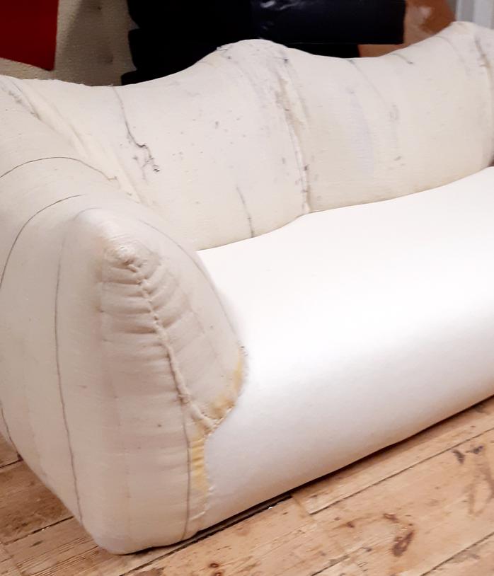Le Bambole Sofa Polsterei